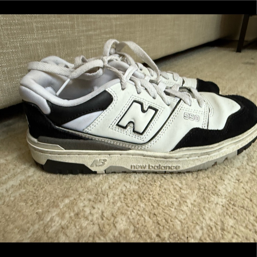 New Balance 550 Oreo Two-Toned Logo Patch Sneakers